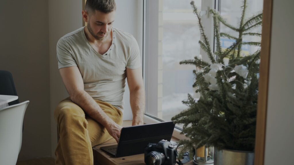 Best Freelancing Skills for Beginners آن لائن فیلڈ میں کامیاب ہونے کے 10 راز